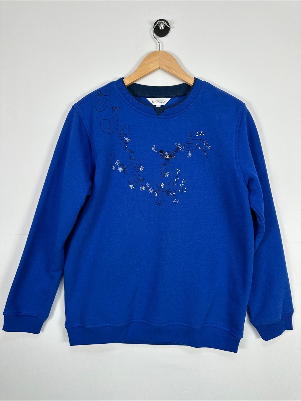 Northern Reflections Embroidered Sweatshirt Blue Cottagecore Cozy Crewneck M